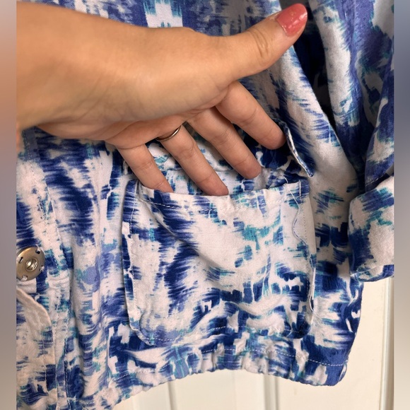 Ruby Rd. Blue and White Patterned Snap Jacket Blouse - Picture 5 of 8